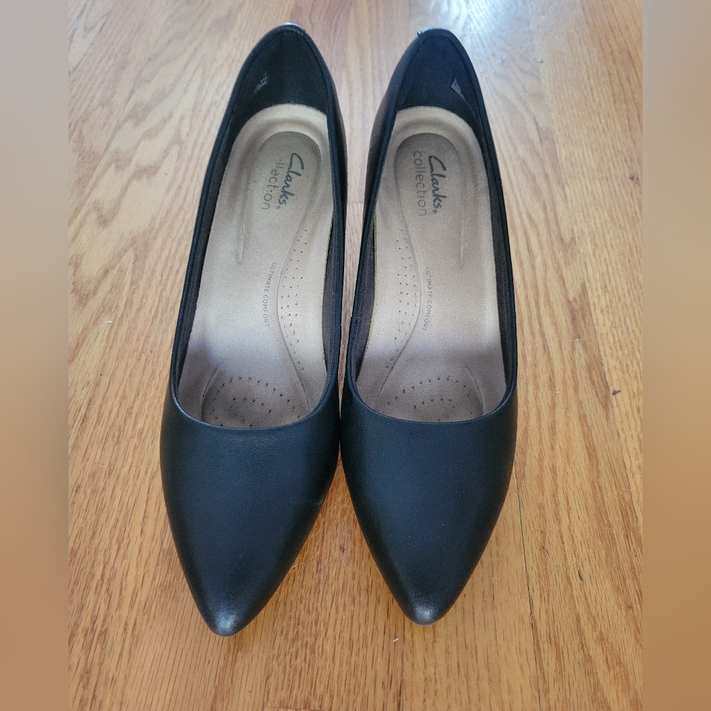 Clarks Pumps Size 9
